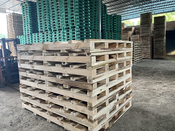 Pallet gỗ - Pallet HVG - Công Ty TNHH Đầu Tư & Sản Xuất HVG